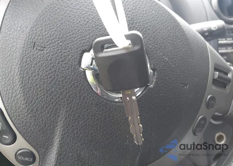 2015 Nissan Rogue Select S from USA, damaged, VIN JN8AS5MT9FW664016